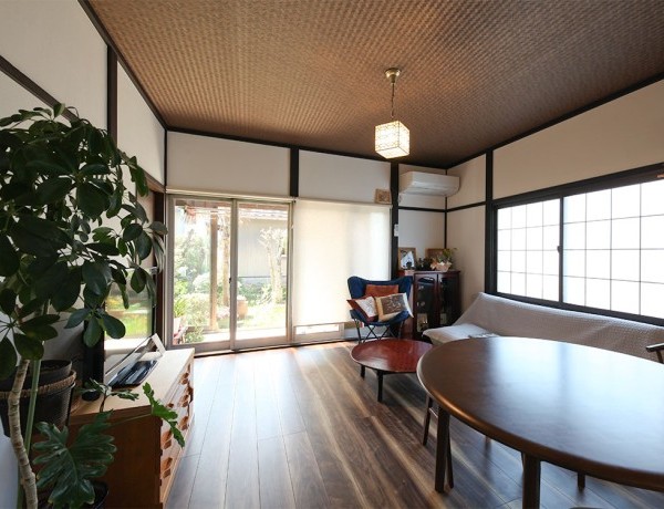 光と想い出が灯る家〜ステンドグラスと共に過ごす一人暮らしの空間/富山県富山市